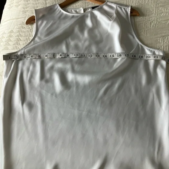 HALOGEN White Subtle Metallic High Neck Tank Blouse Size XL - Picture 7 of 10